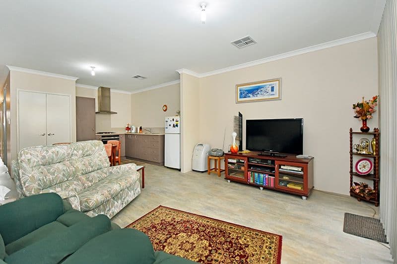 29 Dalgarup Way, Ellenbrook WA 6069, Ellenbrook - Thumbnail 4