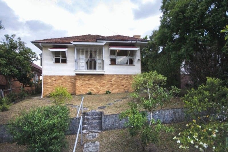23 Gerler Street, BARDON QLD 4065, Bardon - Thumbnail 2
