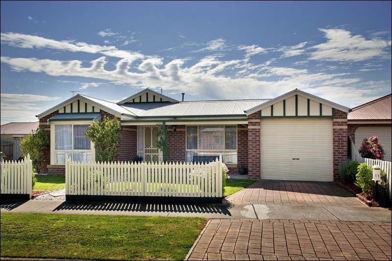 11 The Esperence, LARA VIC 3212, Lara - Image 1