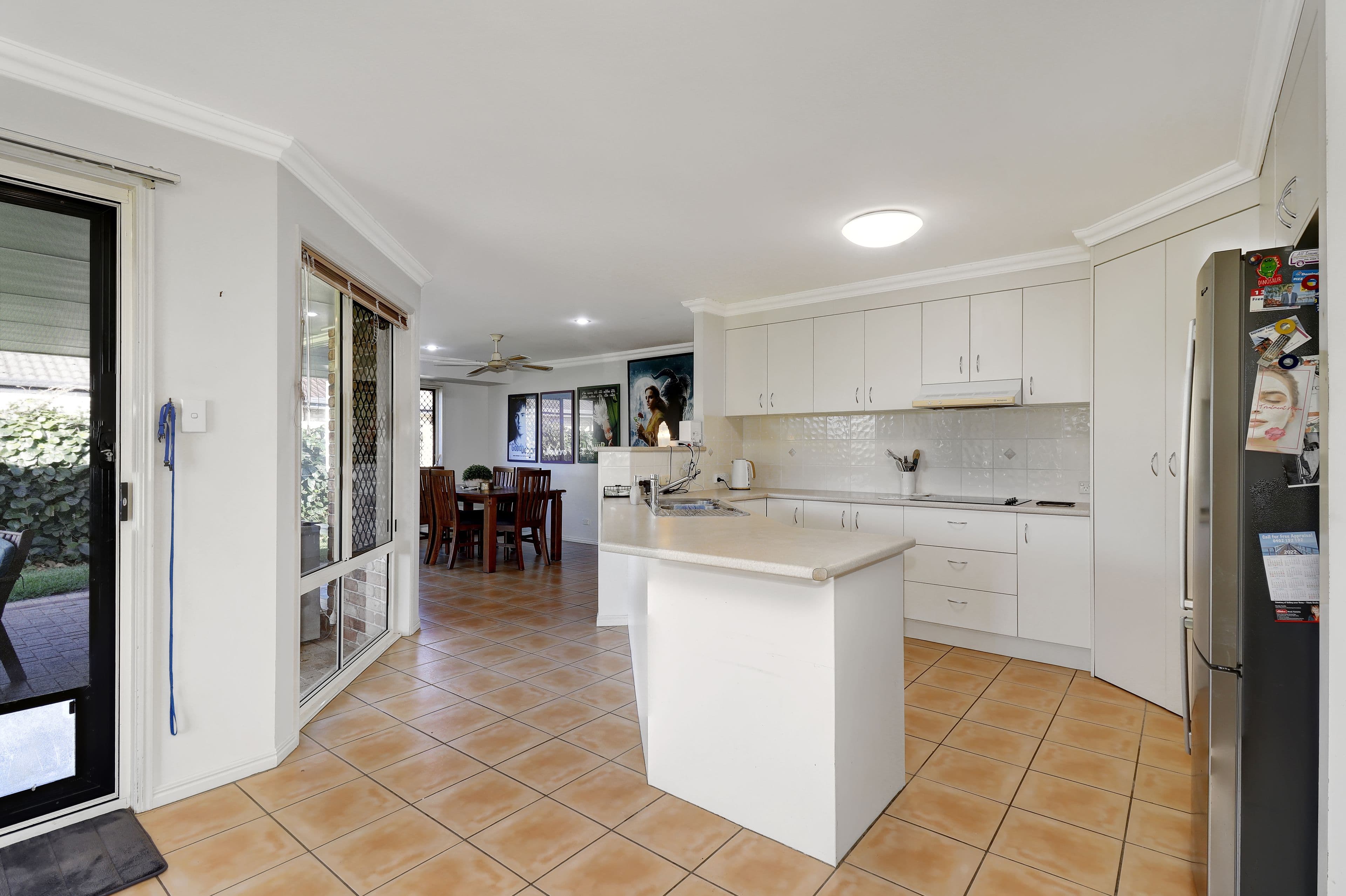 9 Surrey Court, Kawungan QLD 4655, Kawungan - Thumbnail 4