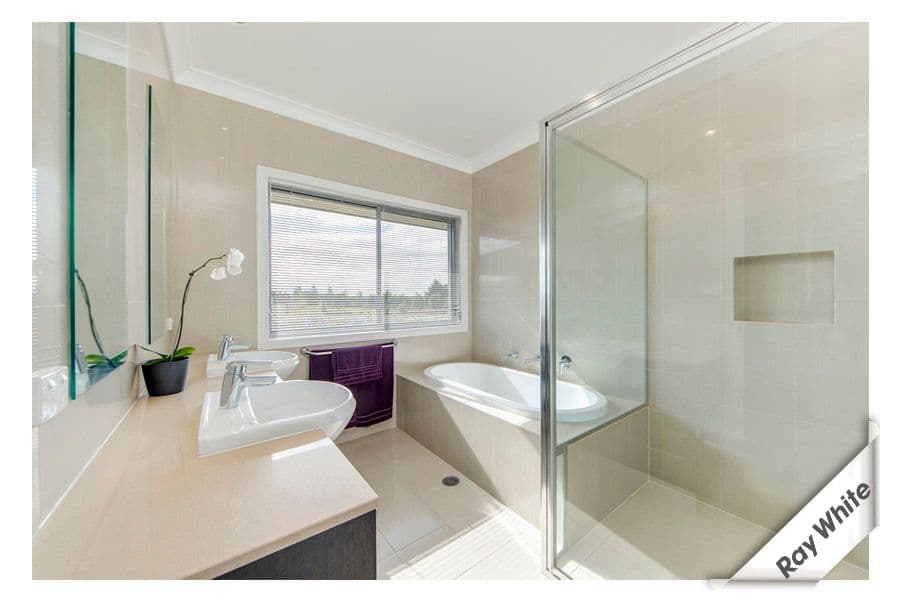 8 Murray Grey Place, MURRUMBATEMAN NSW 2582, Murrumbateman - Thumbnail 2