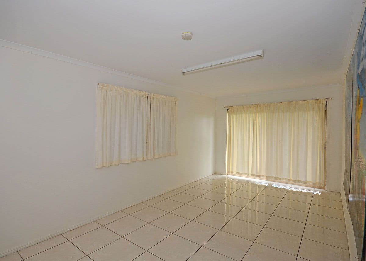 9 Caswell Court, TORQUAY QLD 4655, Torquay - Thumbnail 6