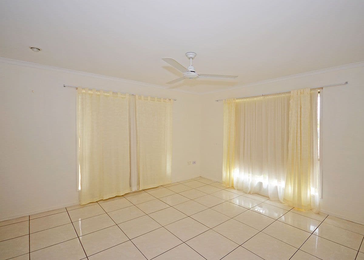9 Caswell Court, TORQUAY QLD 4655, Torquay - Thumbnail 7