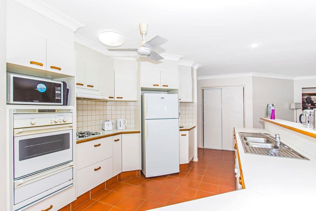 5 Peppermint Place, BANORA POINT NSW 2486, Banora Point - Thumbnail 3