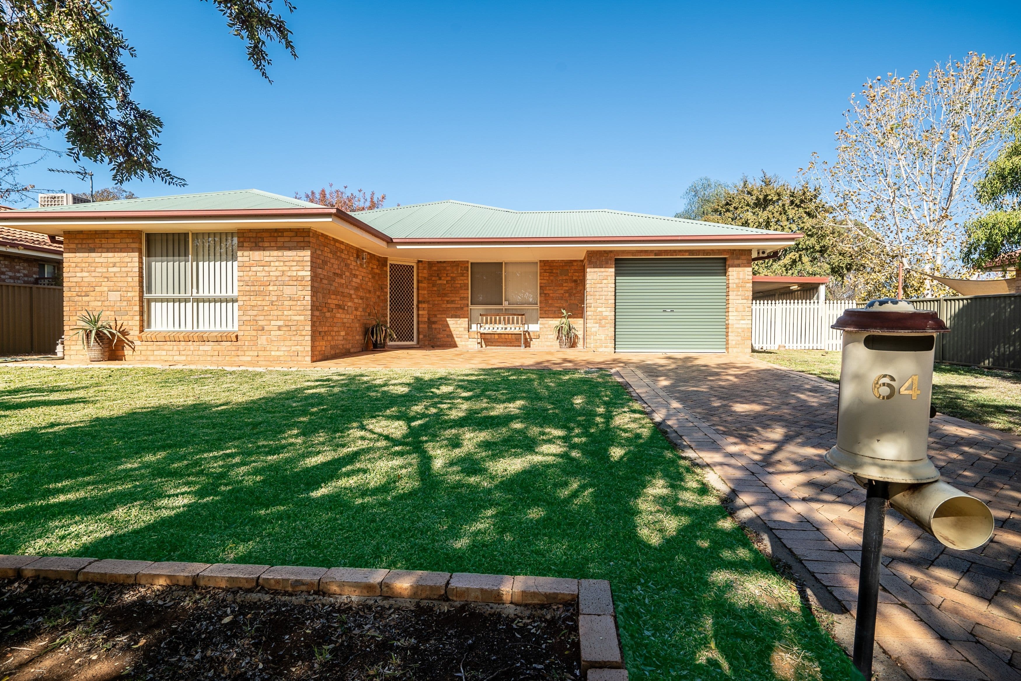 64 Twickenham Drive, Dubbo - Image 1