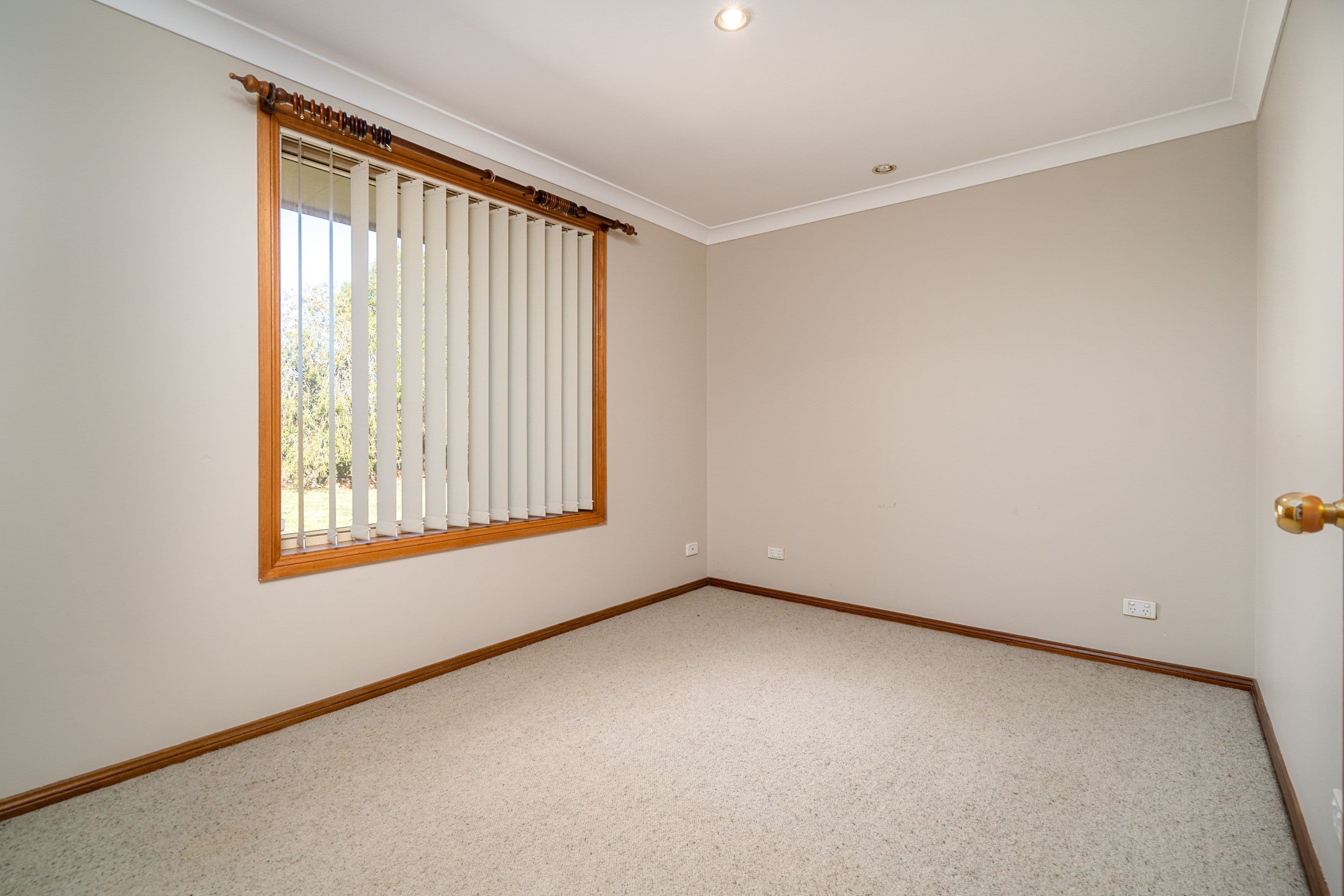 64 Twickenham Drive, Dubbo - Thumbnail 8