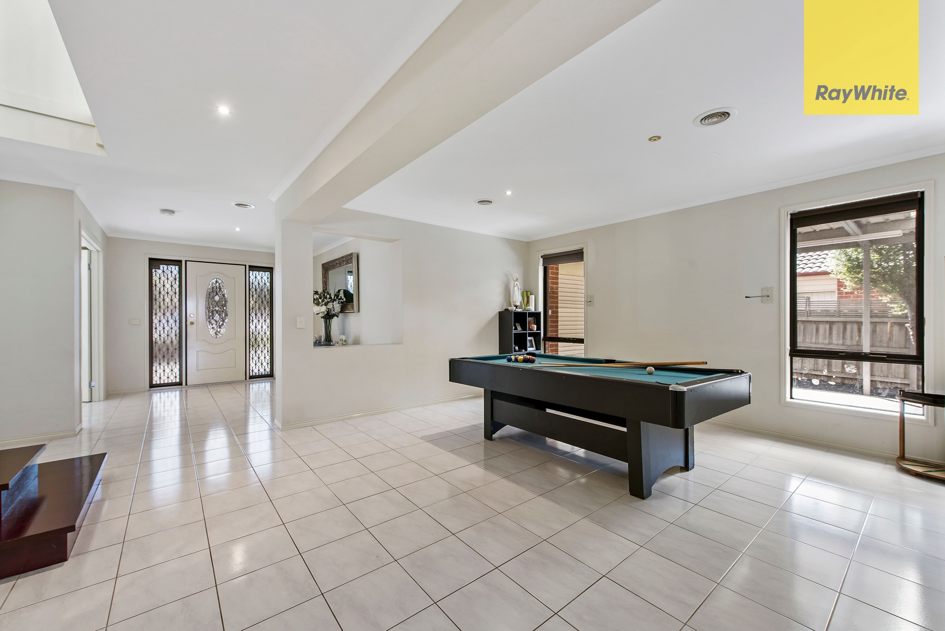 16 Amber Way, Taylors Hill VIC 3037, Taylors Hill - Thumbnail 2