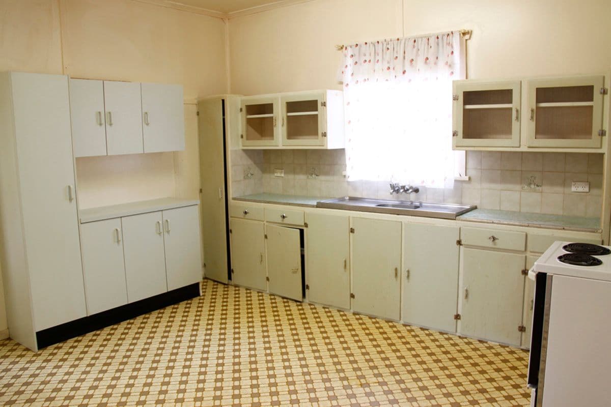 4 Cay Street, NEWTOWN QLD 4350, Newtown - Thumbnail 2