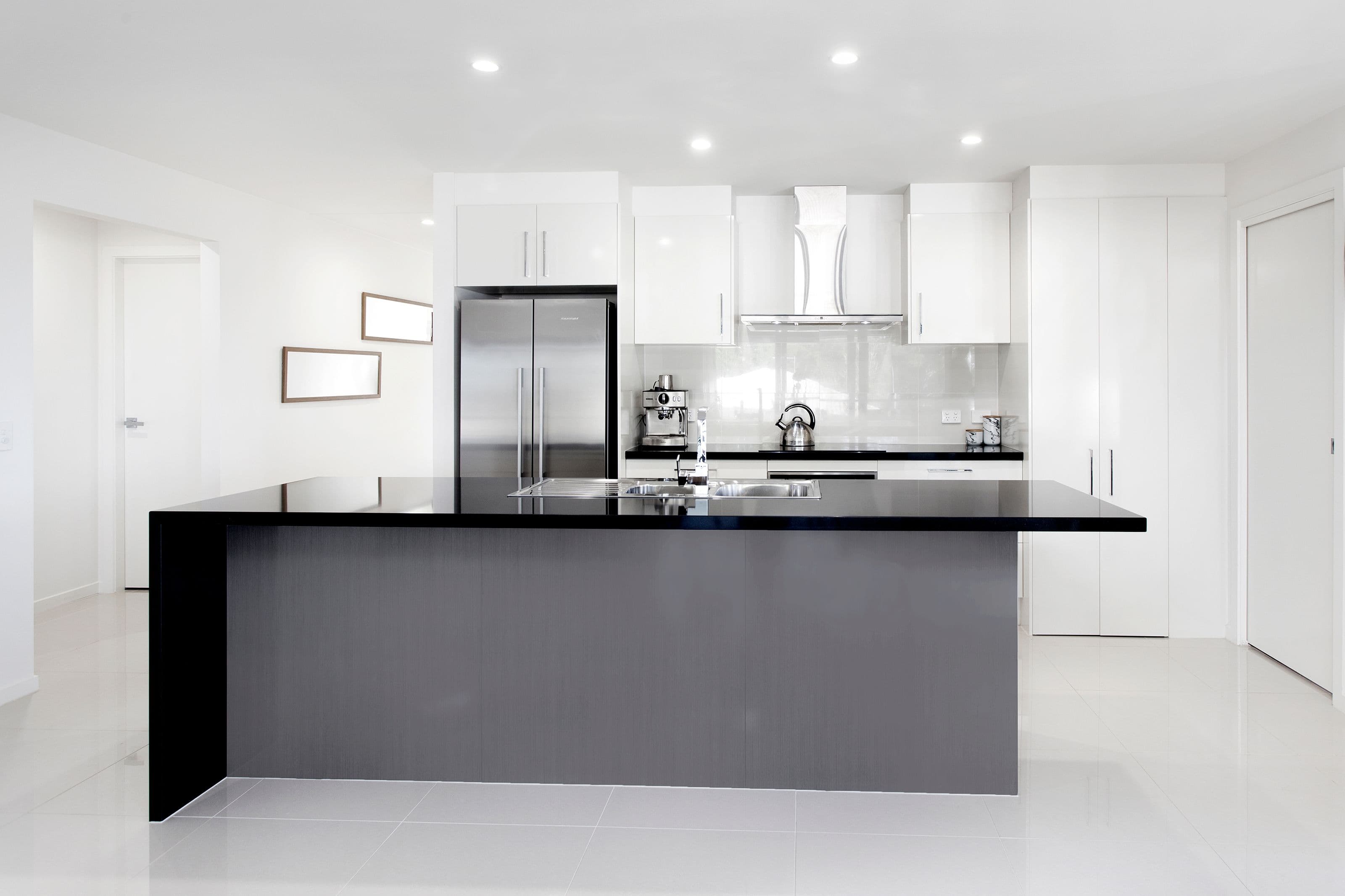7 Seashore Place, Sandy Beach - Thumbnail 2