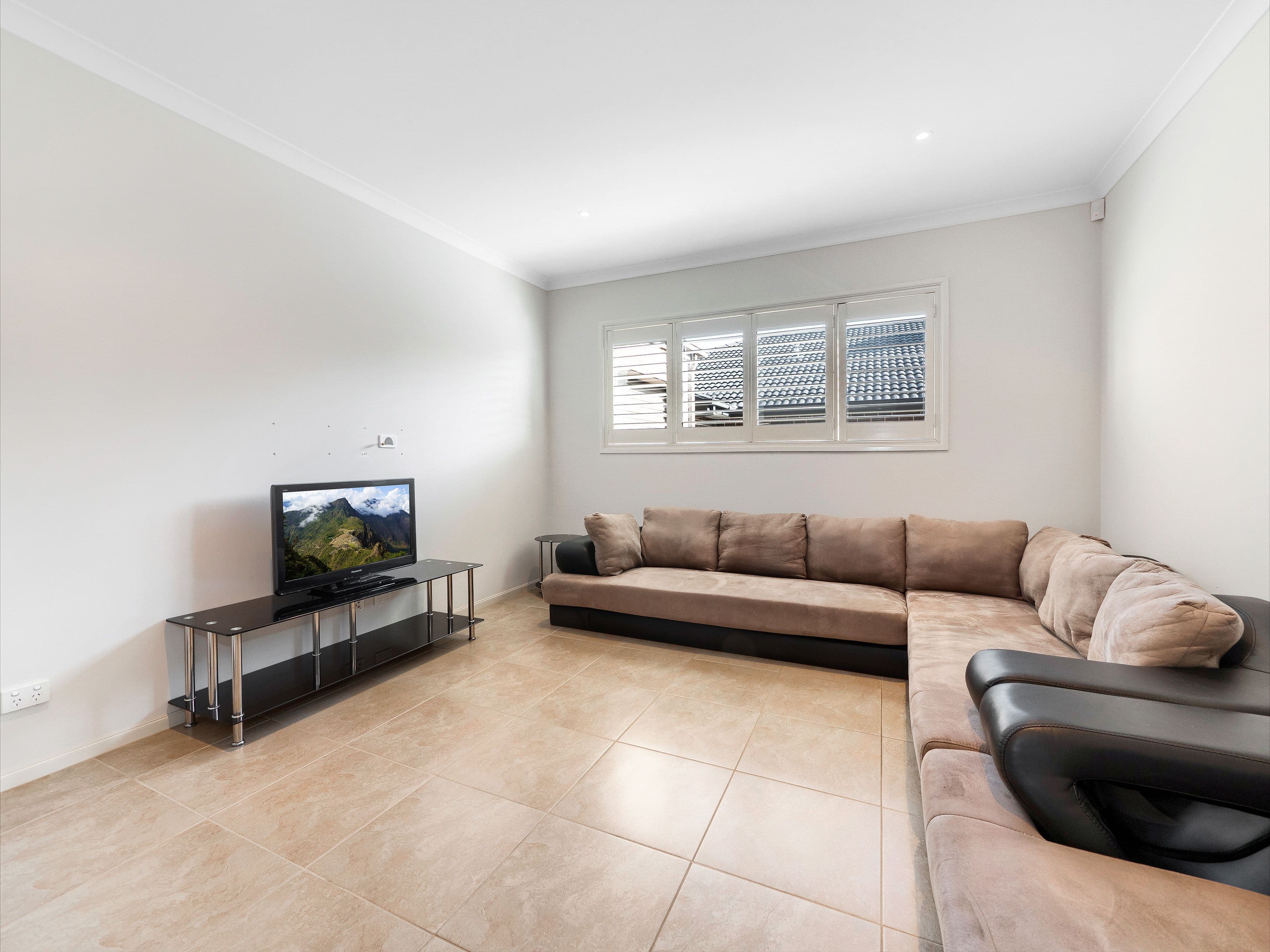 16 Sancho Drive, Cranbourne East VIC 3977, Cranbourne East - Thumbnail 6