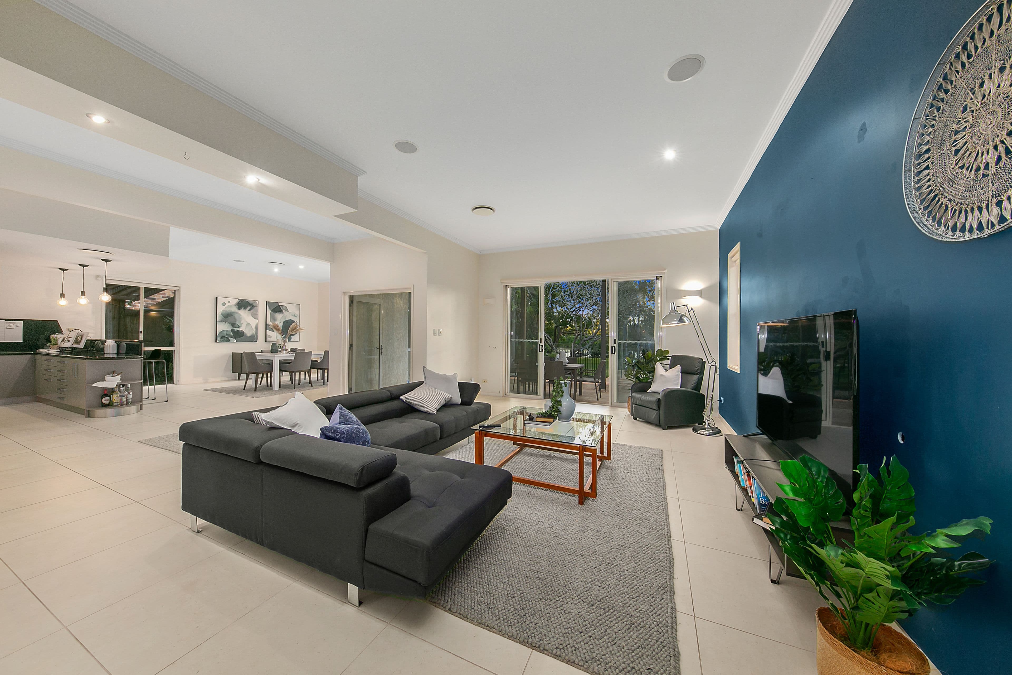 12 Oriana Crescent, Yeronga QLD 4104, Yeronga - Thumbnail 5