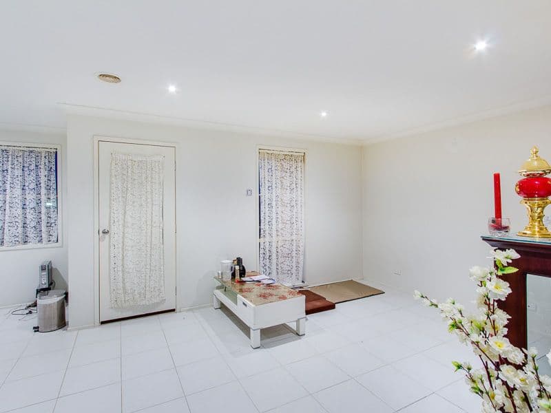 114 Rose Grange Boulevard, Tarneit VIC 3029, Tarneit - Thumbnail 8