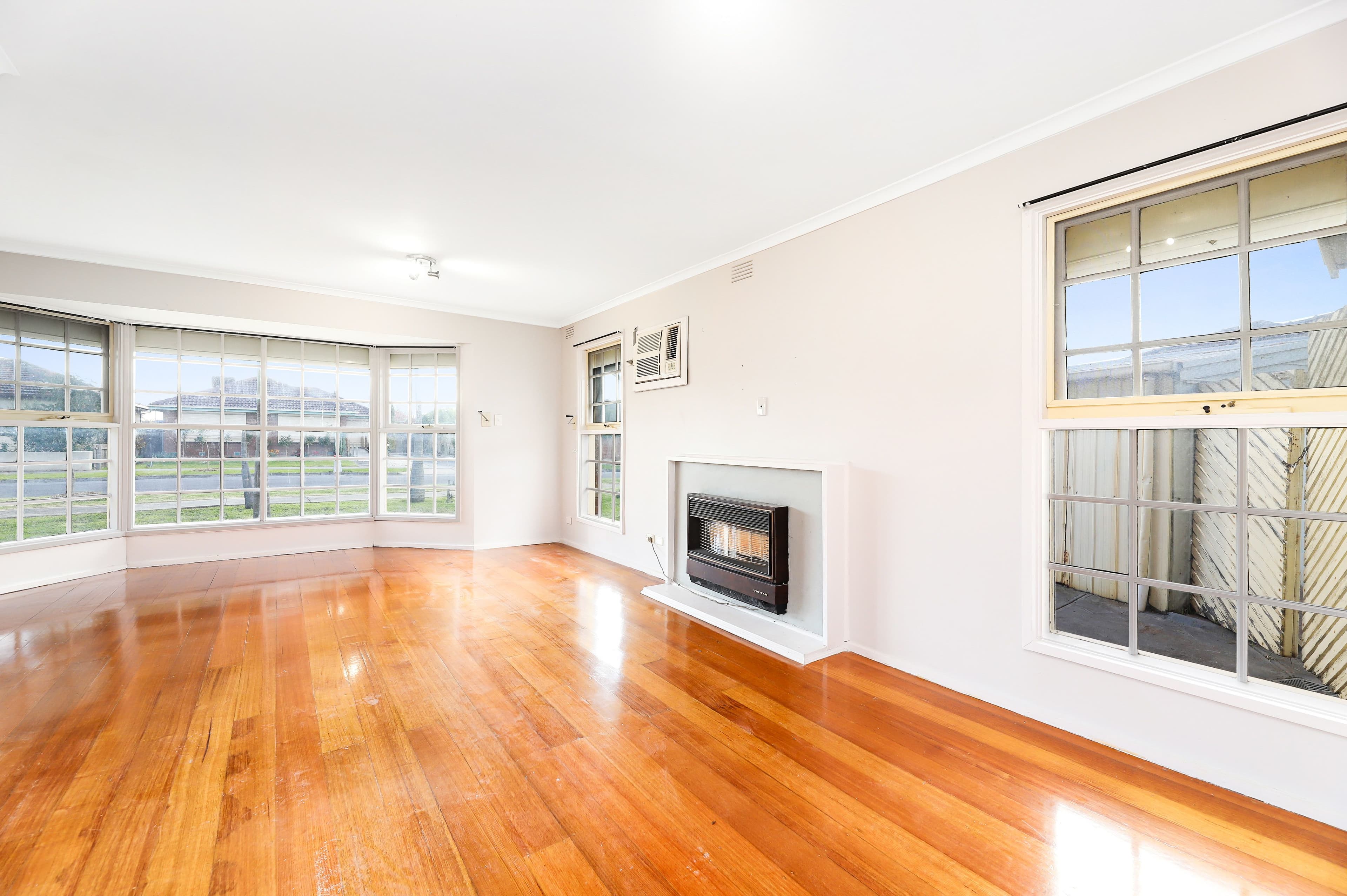 5 Dennis Street, Lalor VIC 3075, Lalor - Thumbnail 4