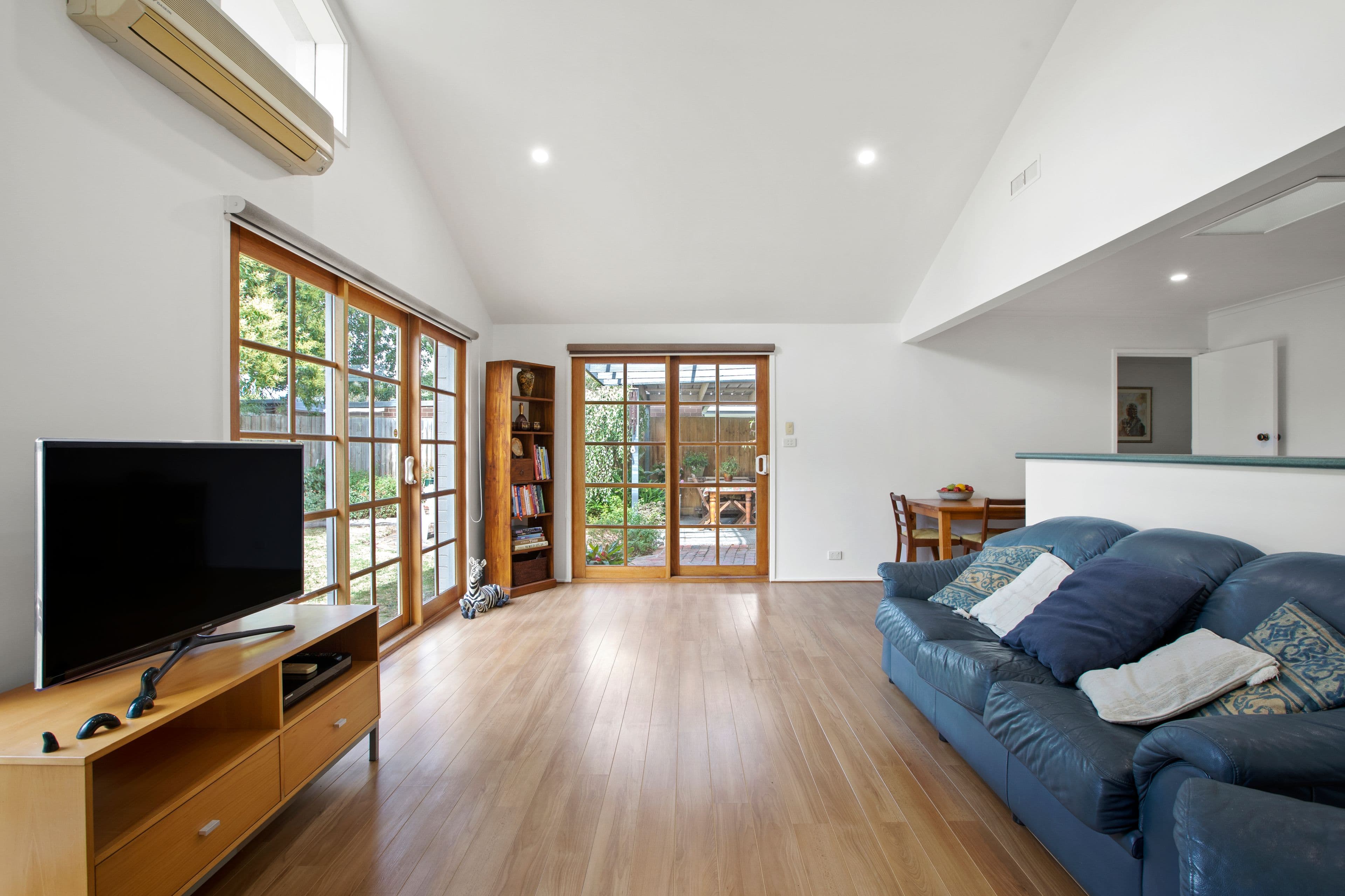 38 Nancy Street, Cheltenham VIC 3192, Cheltenham - Thumbnail 2