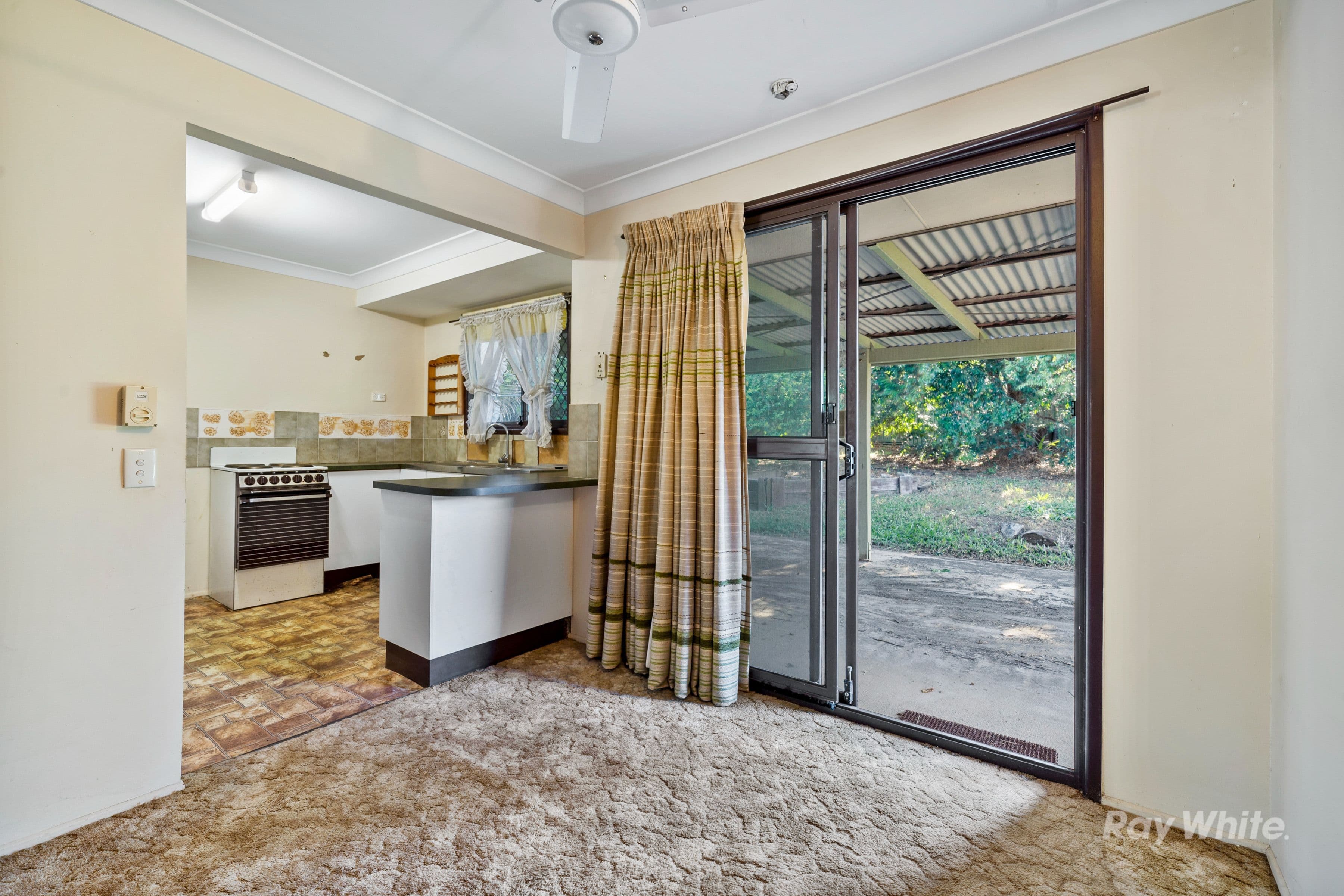 17 Augusta Street, Crestmead QLD 4132, Crestmead - Thumbnail 4