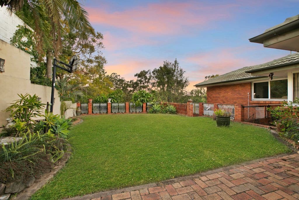 6 Cluden Street, Holland Park West QLD 4121, Holland Park West - Thumbnail 8