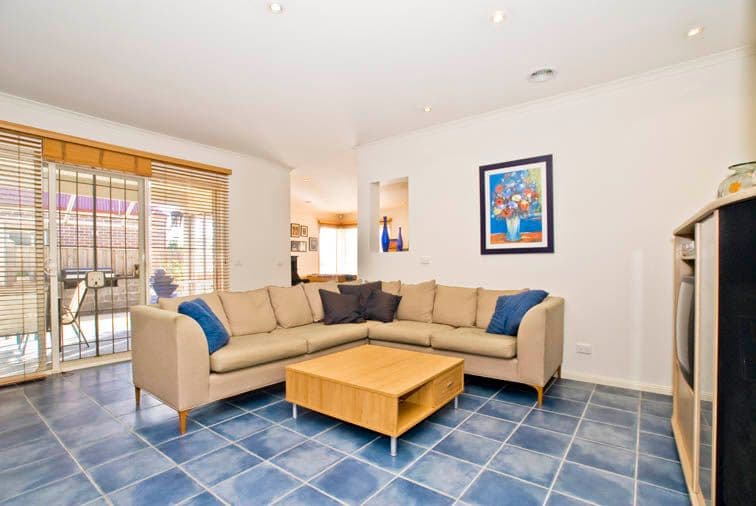 68 Somes Street, WANTIRNA SOUTH VIC 3152, Wantirna South - Thumbnail 4