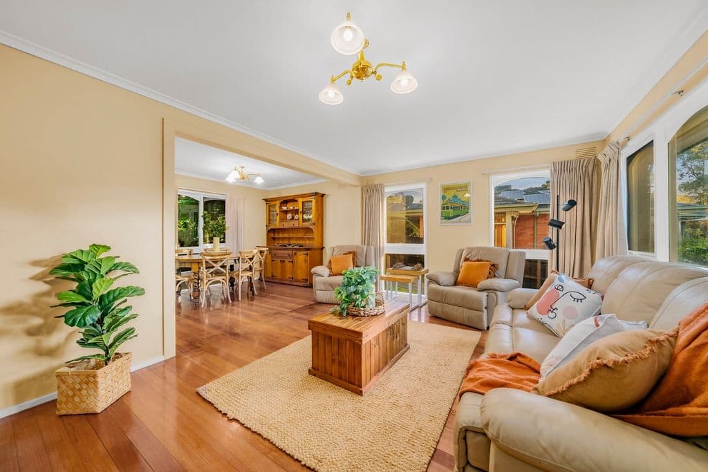 19 Kelly Street, Diamond Creek VIC 3089, Diamond Creek - Thumbnail 4