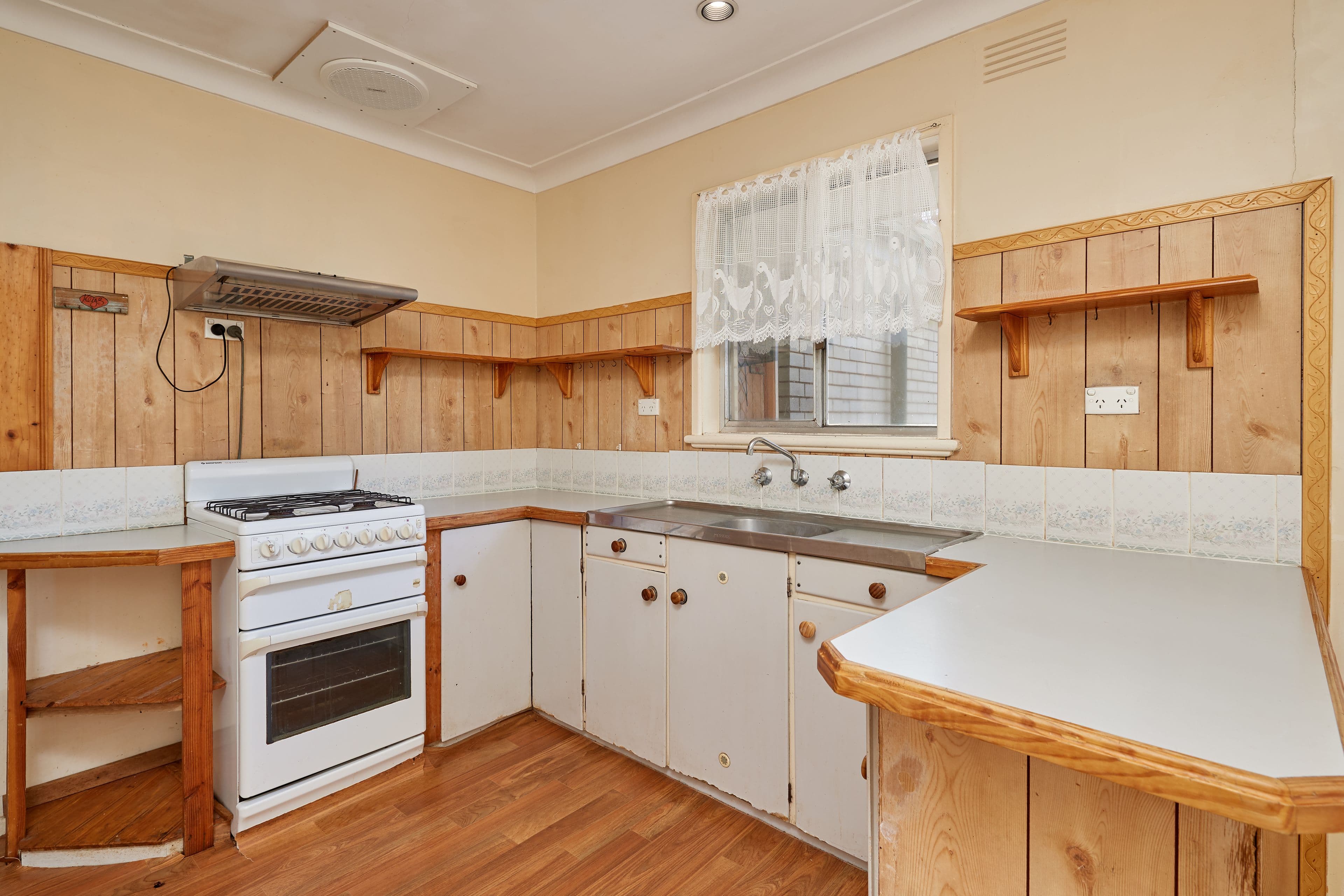 12 Martin Street, Tolland NSW 2650, Tolland - Thumbnail 2