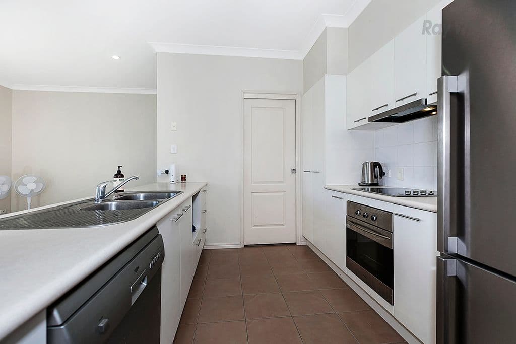 18 Numbat Street, North Lakes QLD 4509, North Lakes - Thumbnail 3