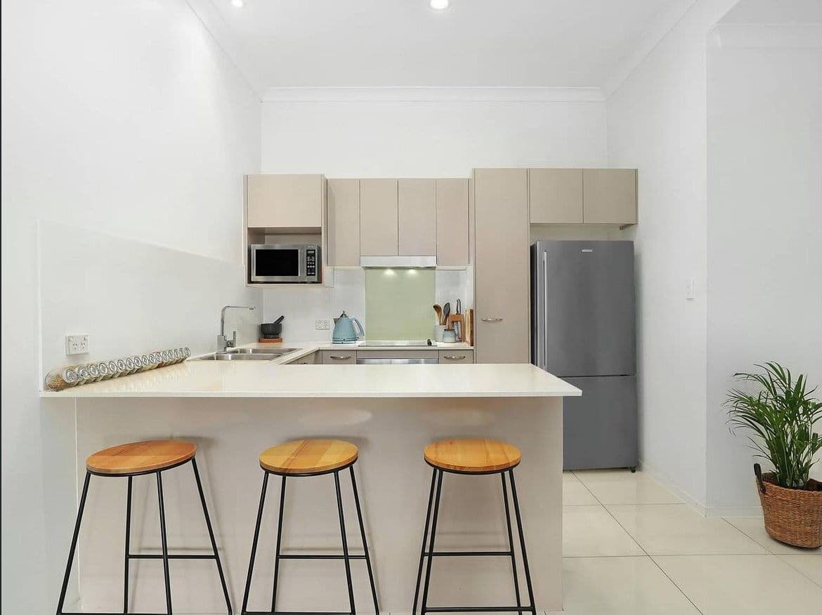 6 Ovendean Street, Yeronga QLD 4104, Yeronga - Thumbnail 2