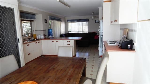 7 Biscay Crescent, GLENVALE QLD 4350, Glenvale - Thumbnail 4