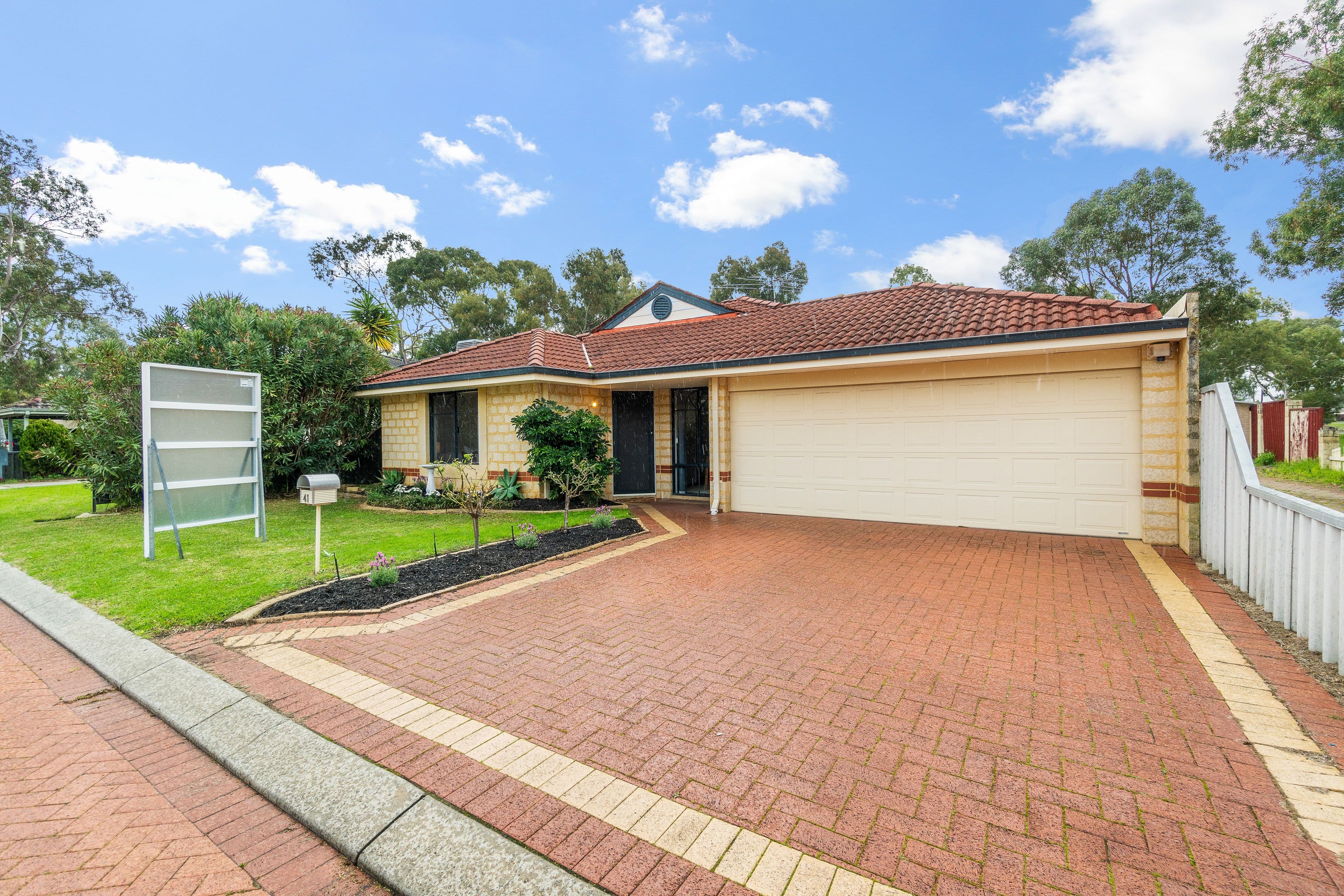 41 Cato Place, Lockridge WA 6054, Lockridge - Thumbnail 2