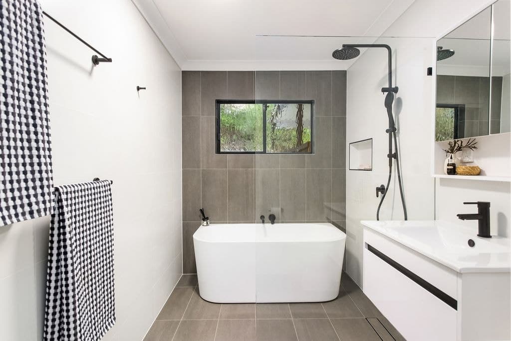 99 Murray Park Road, Figtree - Thumbnail 4