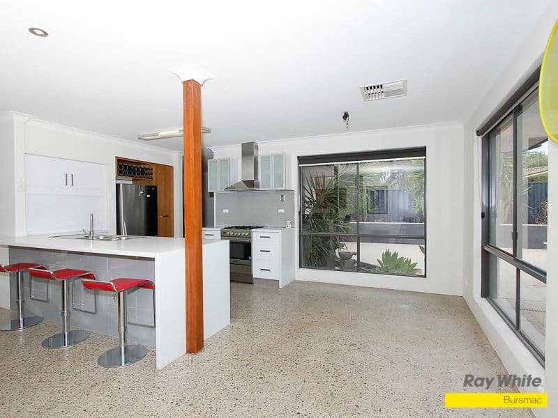 33 Eastwood Way, HAMERSLEY WA 6022, Hamersley - Thumbnail 6