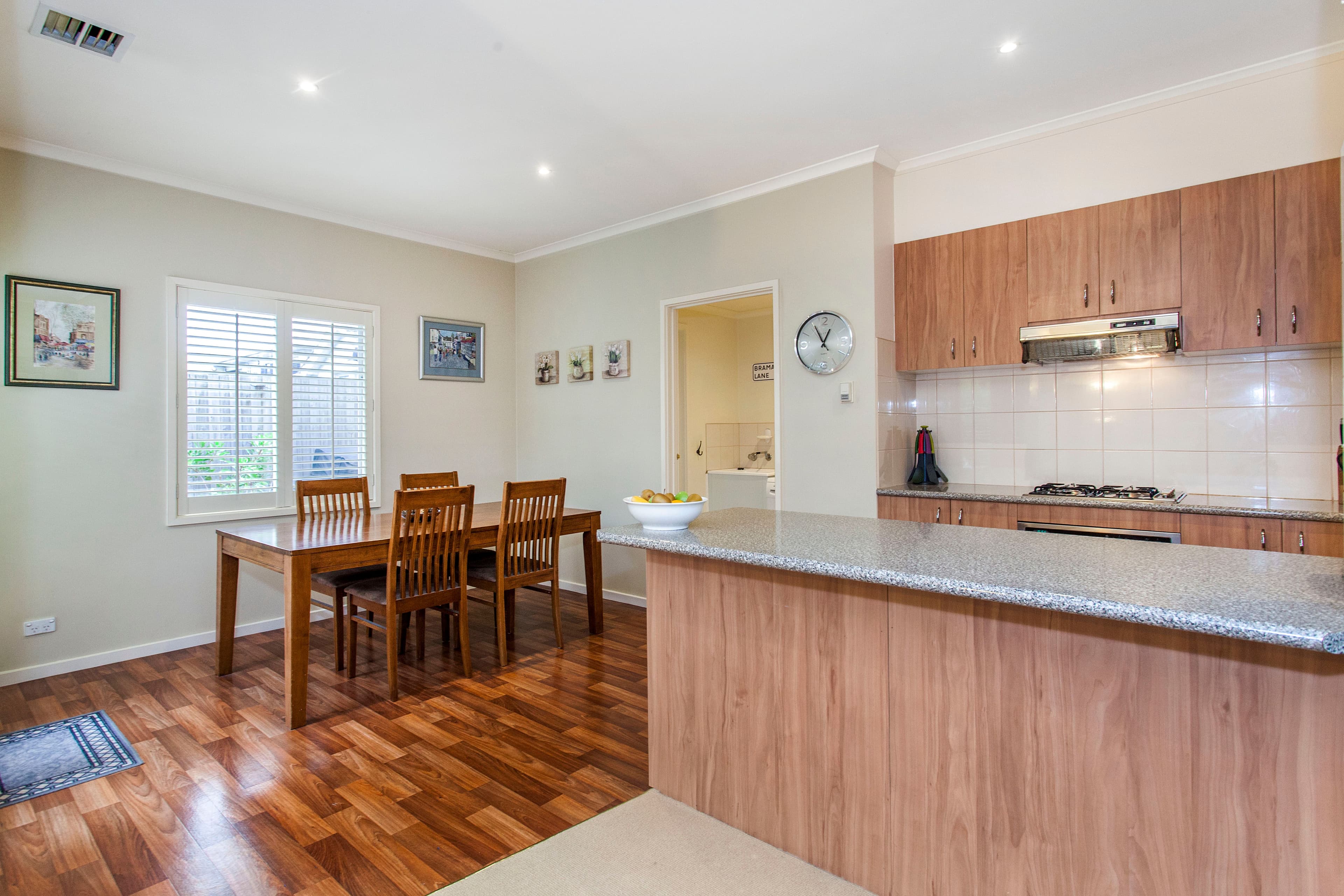 565 Whitehorse Road, Mitcham VIC 3132, Mitcham - Thumbnail 4