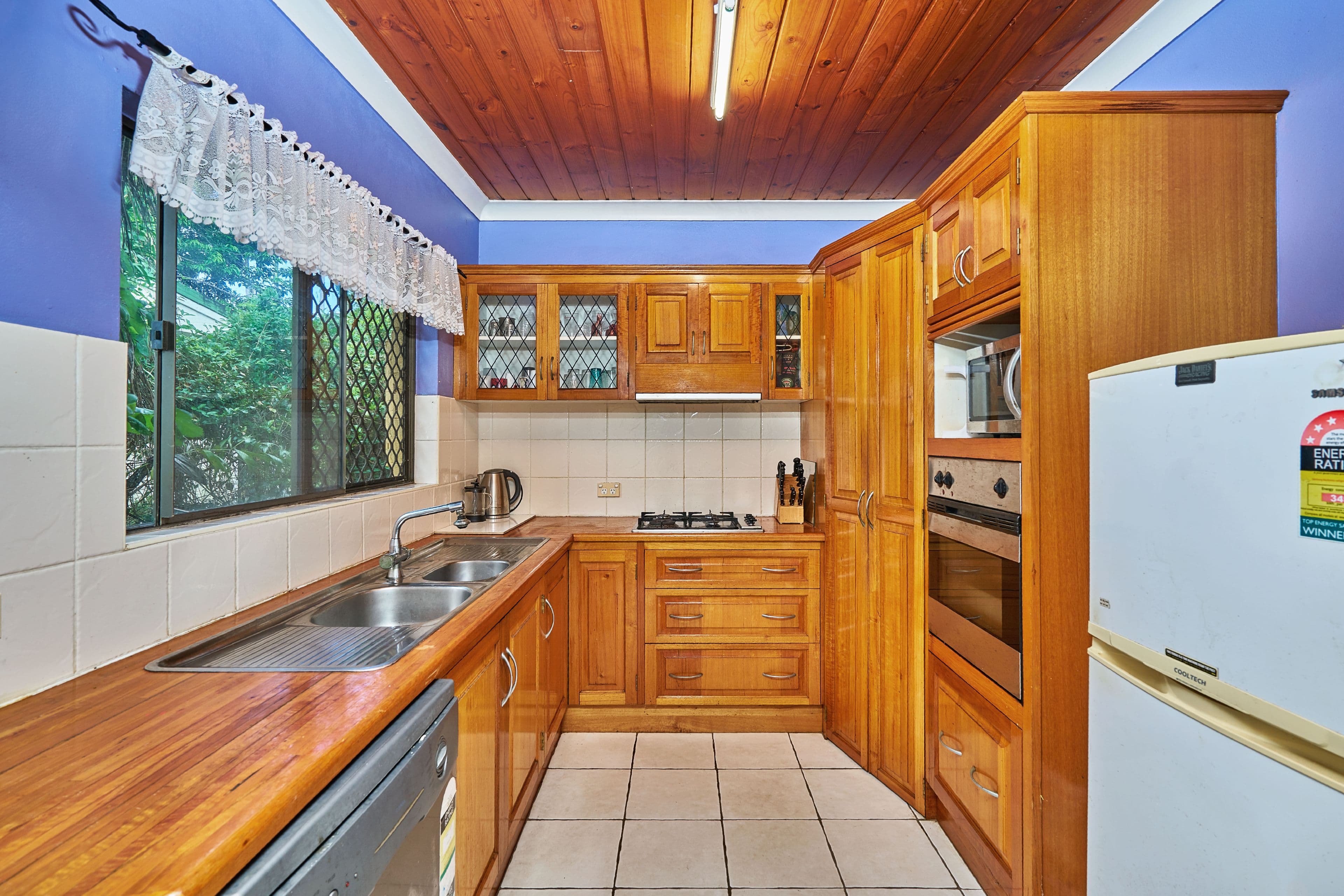 15 Pepperina Street, Mooroobool QLD 4870, Mooroobool - Thumbnail 4