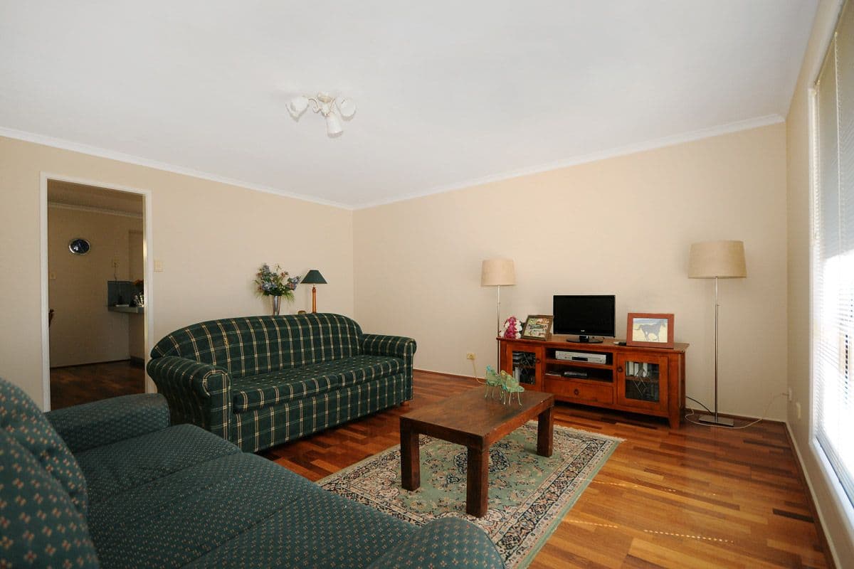 15 Martini Street, MOUNT LOFTY QLD 4350, Mount Lofty - Thumbnail 2