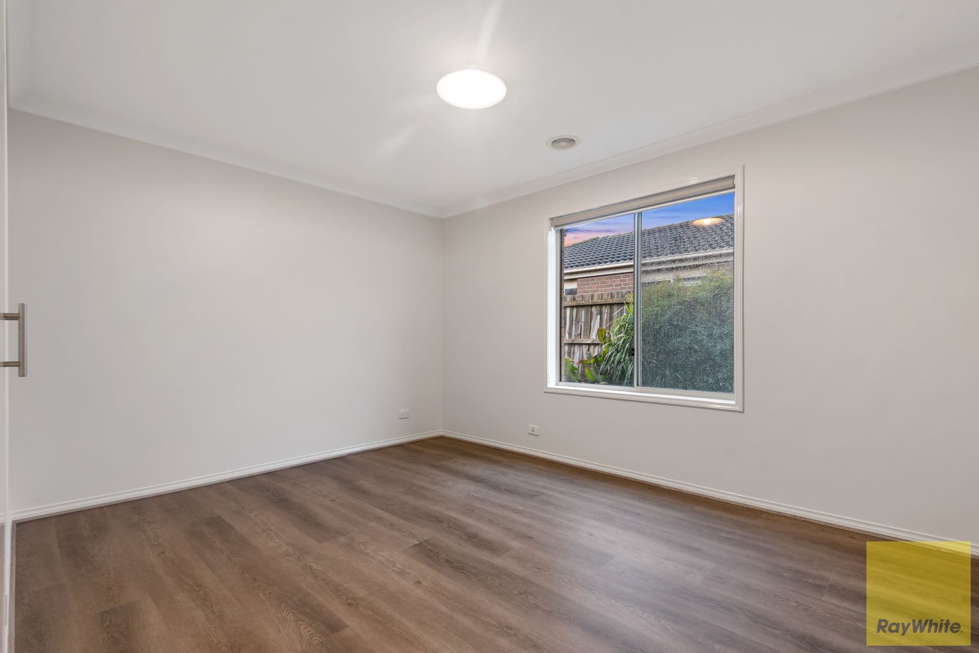 12 Mayfield Avenue, Truganina VIC 3029, Truganina - Thumbnail 6