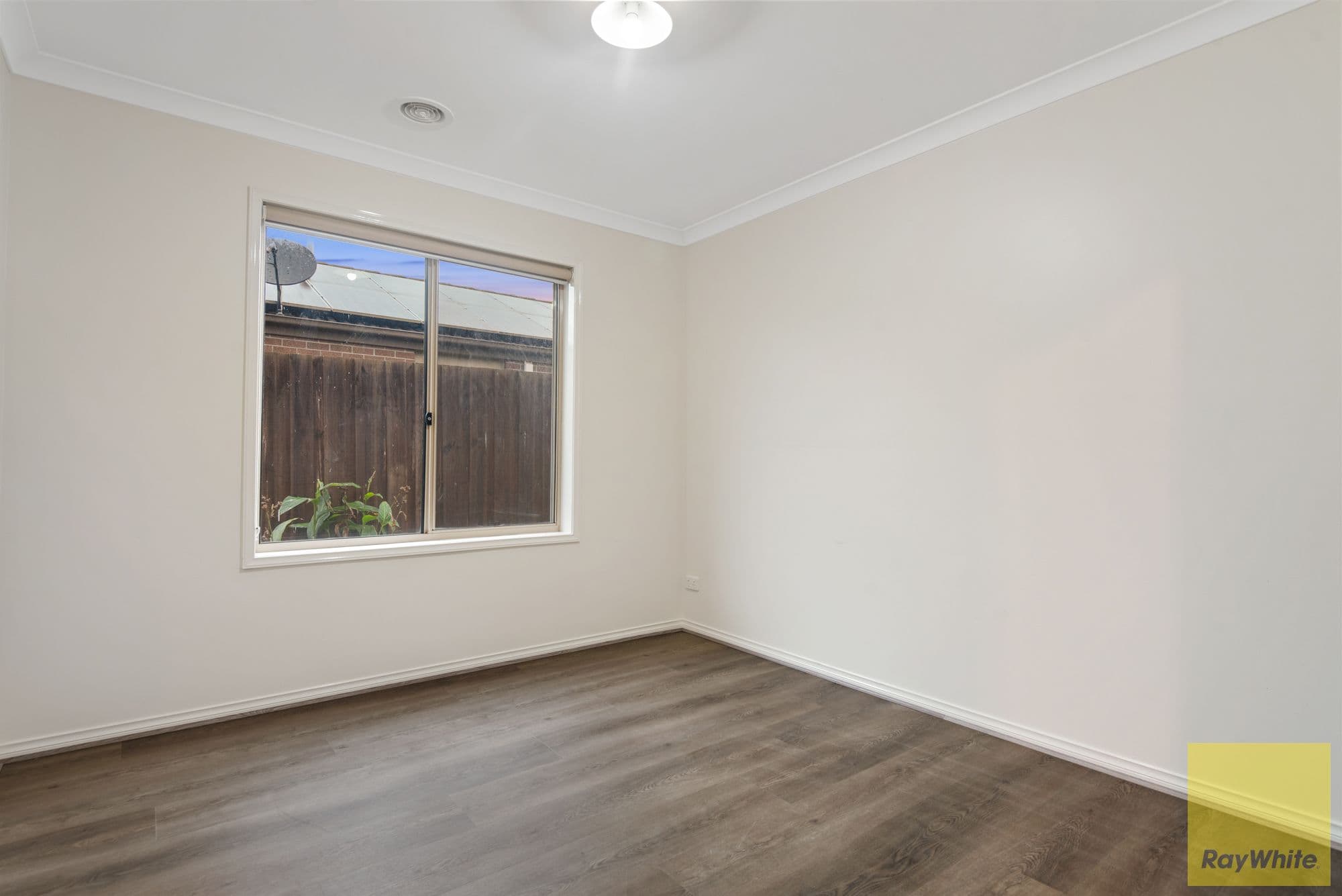 12 Mayfield Avenue, Truganina VIC 3029, Truganina - Thumbnail 8
