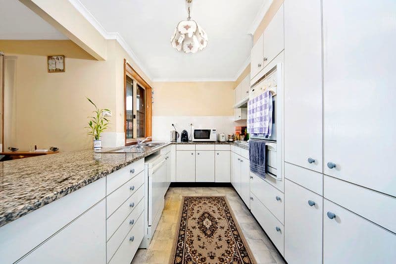 974 King Georges Road, BLAKEHURST NSW 2221, Blakehurst - Thumbnail 4