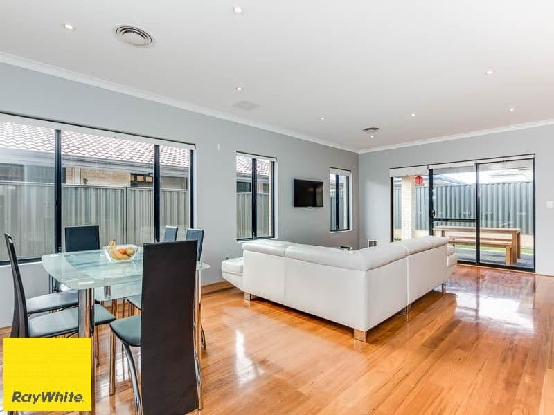 52 Alhambra Parkway, Landsdale WA 6065, Landsdale - Thumbnail 7