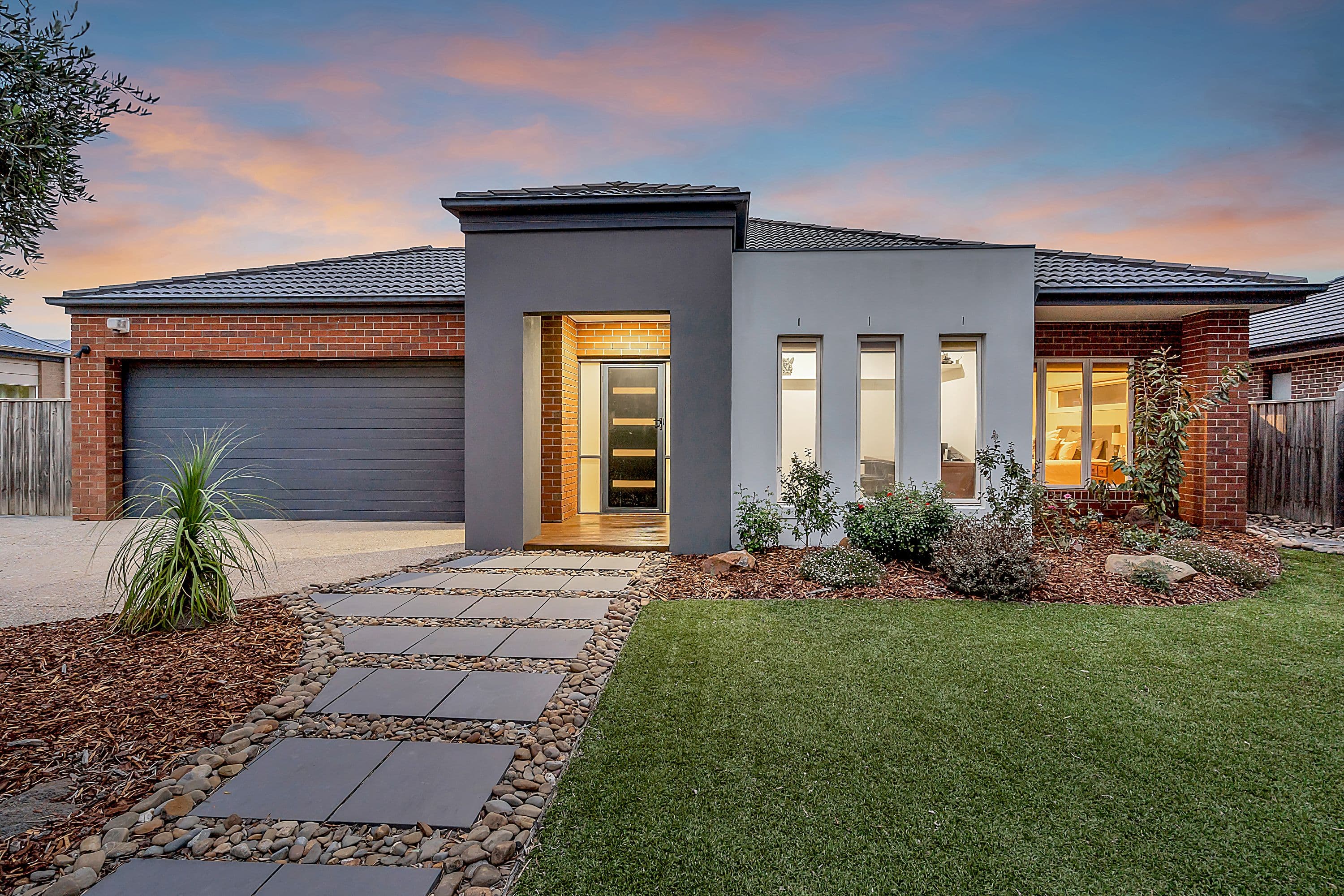 32 Taransay Way, Craigieburn VIC 3064, Craigieburn - Image 1