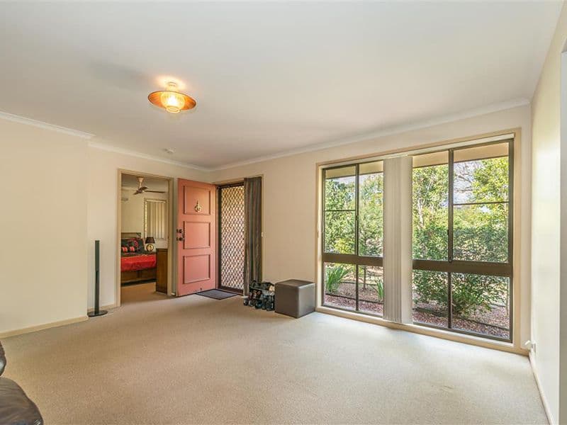 7 Tofanella Street, FIG TREE POCKET QLD 4069, Fig Tree Pocket - Thumbnail 2