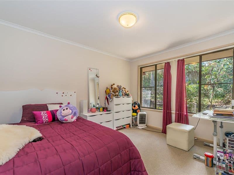 7 Tofanella Street, FIG TREE POCKET QLD 4069, Fig Tree Pocket - Thumbnail 6