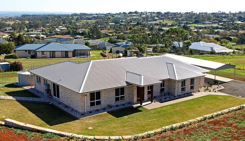 8 Mountview Court, HIGHFIELDS QLD 4352, Highfields - Image 1
