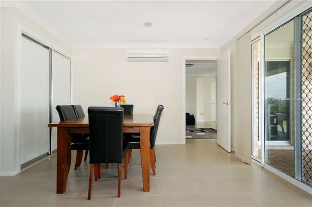 8 Mountview Court, HIGHFIELDS QLD 4352, Highfields - Thumbnail 4