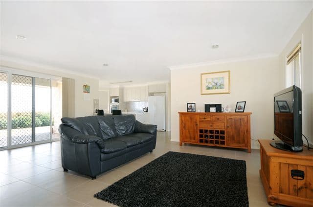 8 Mountview Court, HIGHFIELDS QLD 4352, Highfields - Thumbnail 7