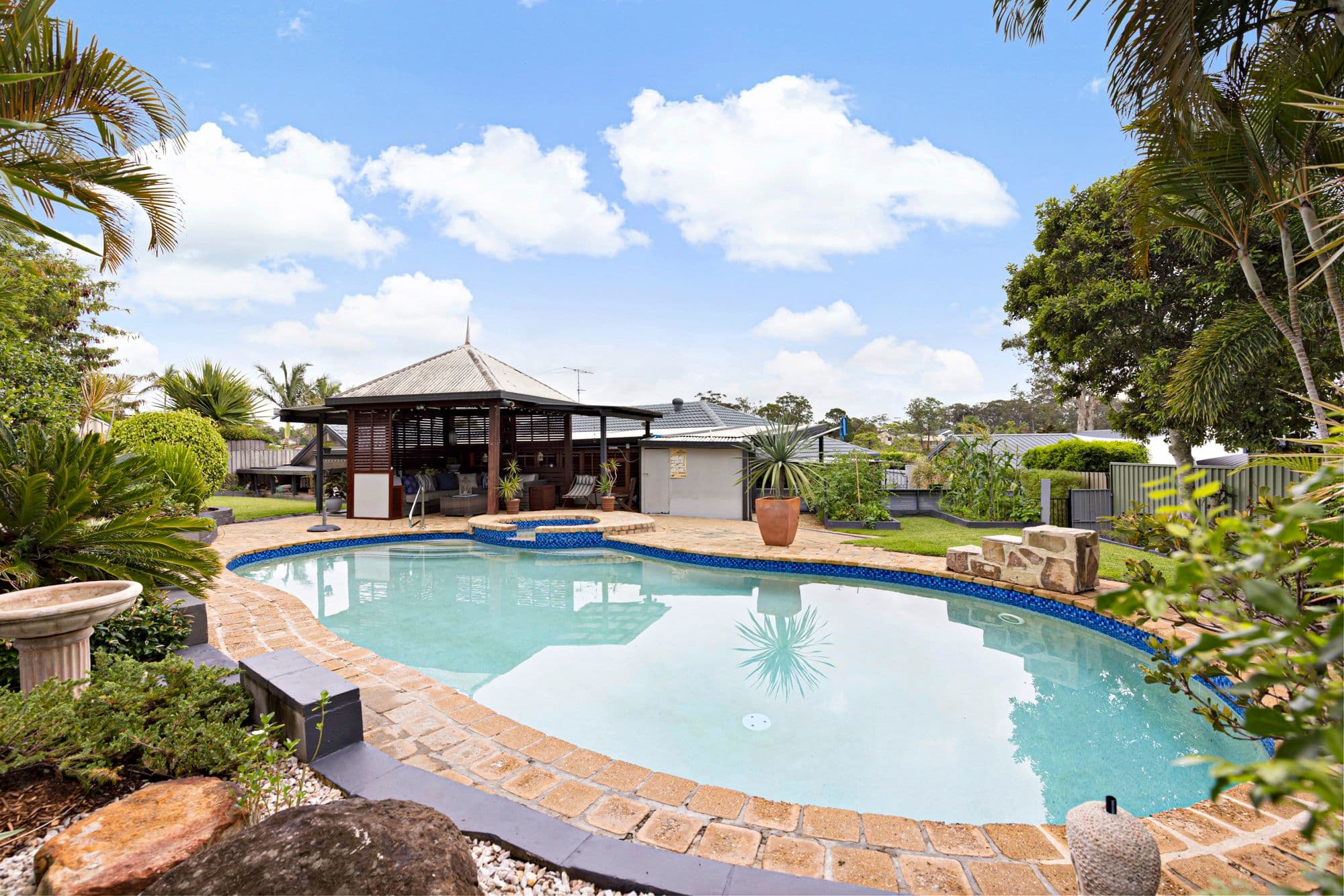 2 Queenscliff Crescent, Robina QLD 4226, Robina - Thumbnail 2
