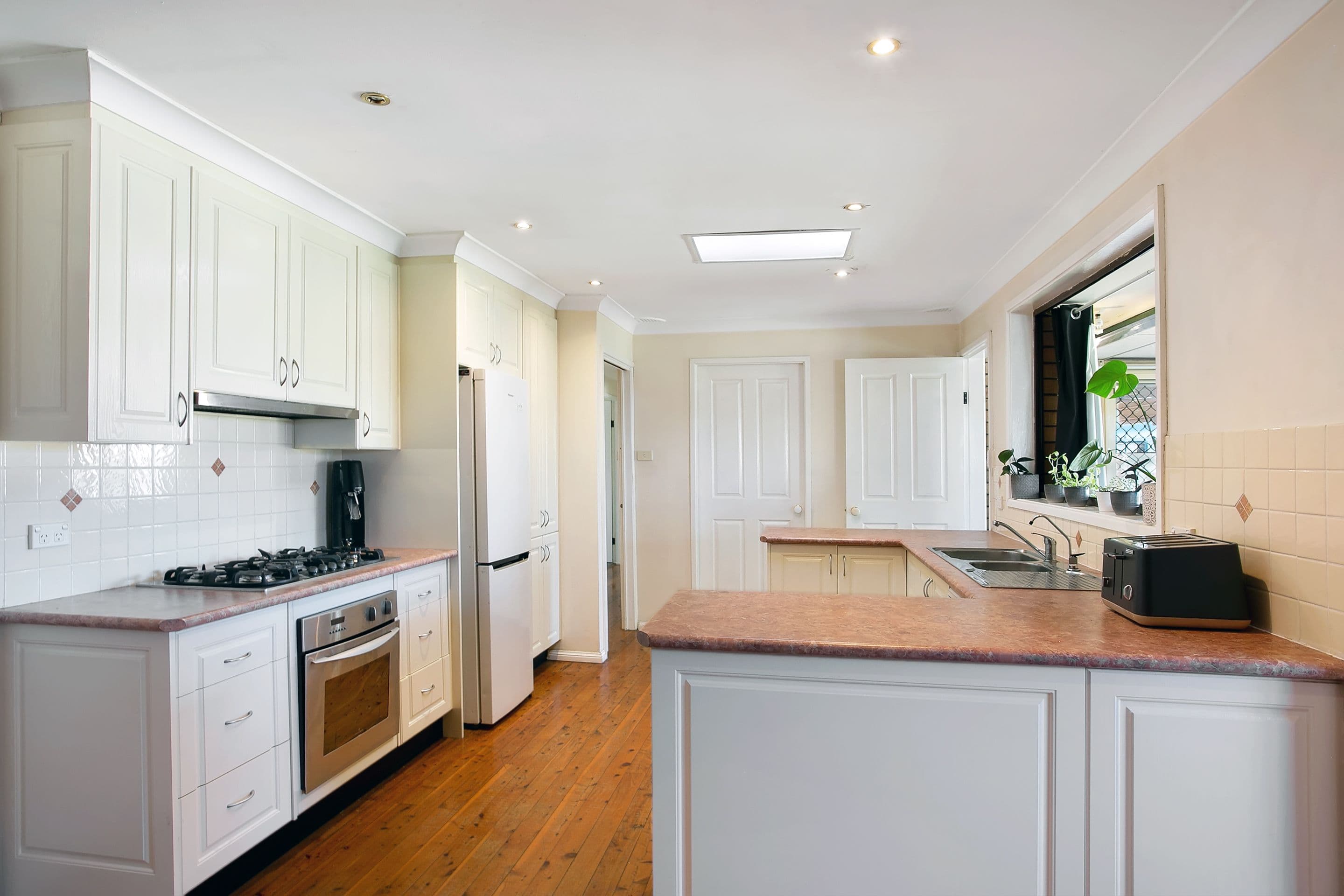 23 Flinders Drive, Leichhardt QLD 4305, Leichhardt - Thumbnail 3