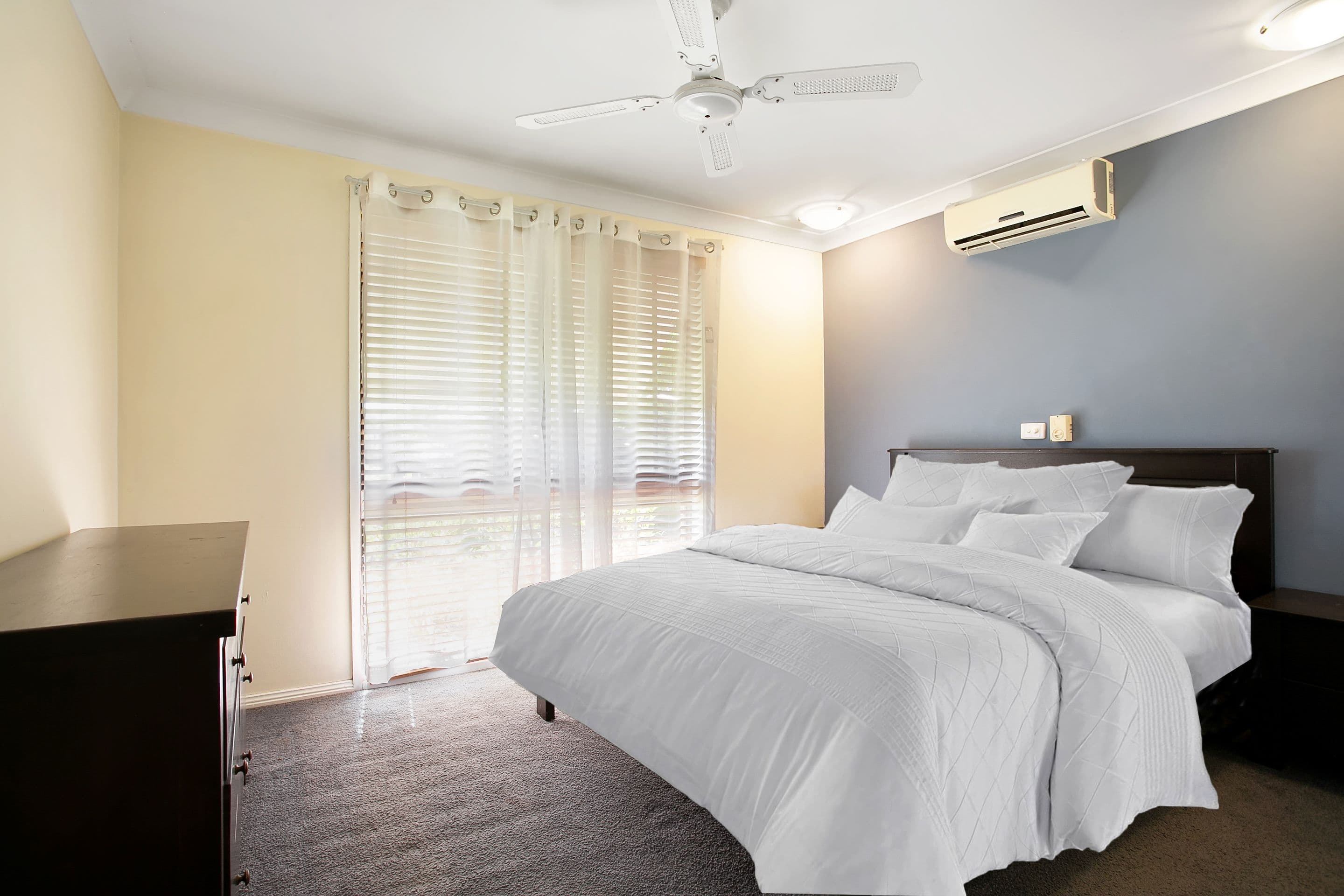 23 Flinders Drive, Leichhardt QLD 4305, Leichhardt - Thumbnail 4