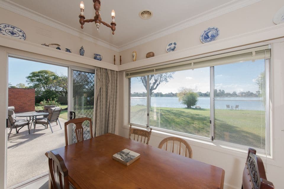 4 Irvine Parade, Yarrawonga VIC 3730, Yarrawonga - Thumbnail 2