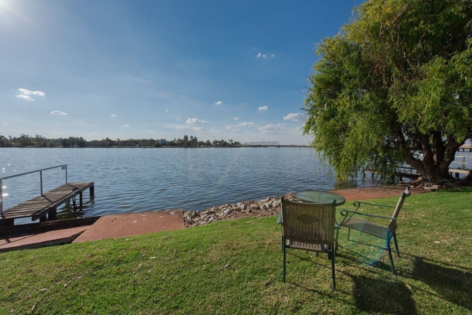 4 Irvine Parade, Yarrawonga VIC 3730, Yarrawonga - Thumbnail 3