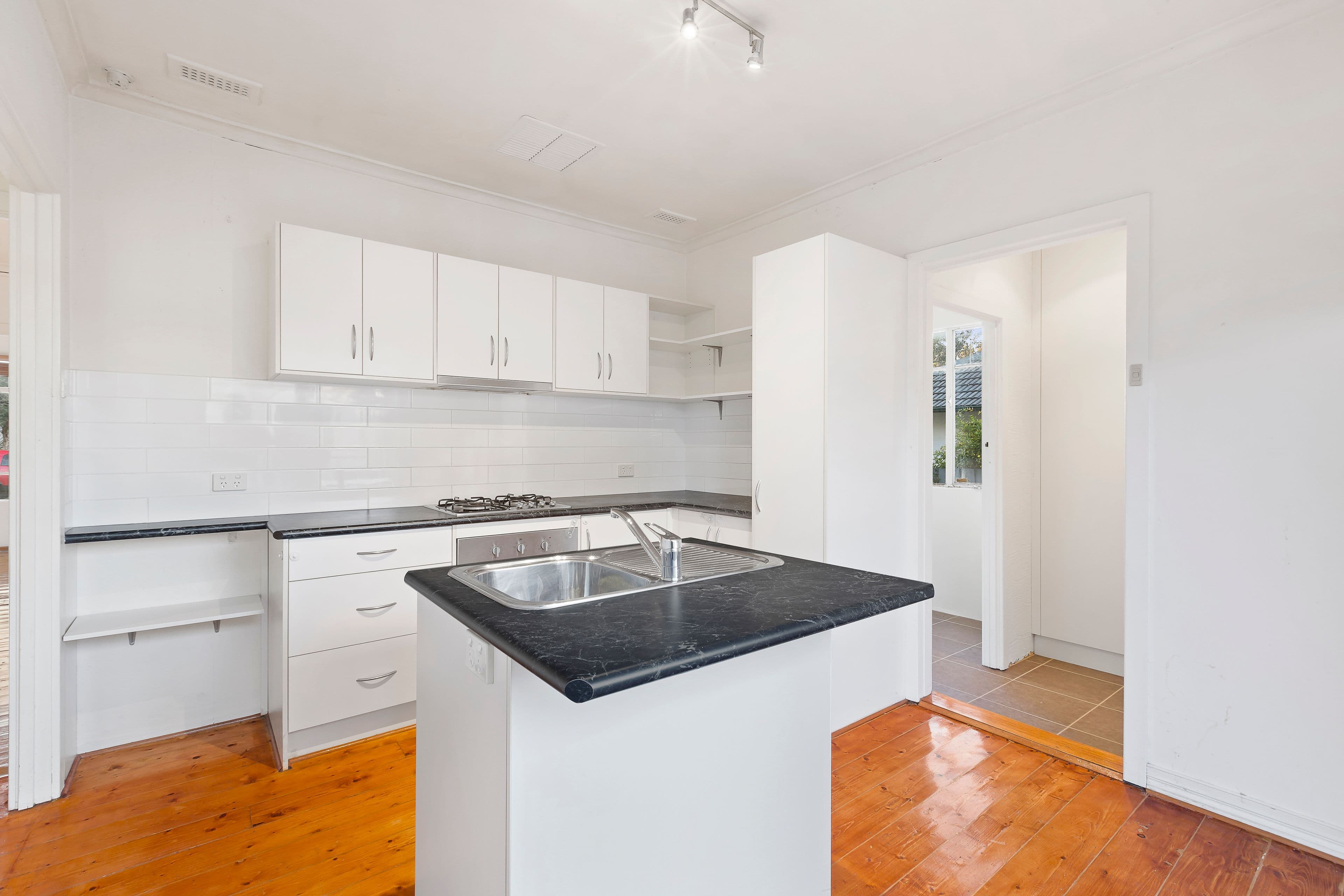 157 Power Avenue, Chadstone VIC 3148, Chadstone - Thumbnail 4