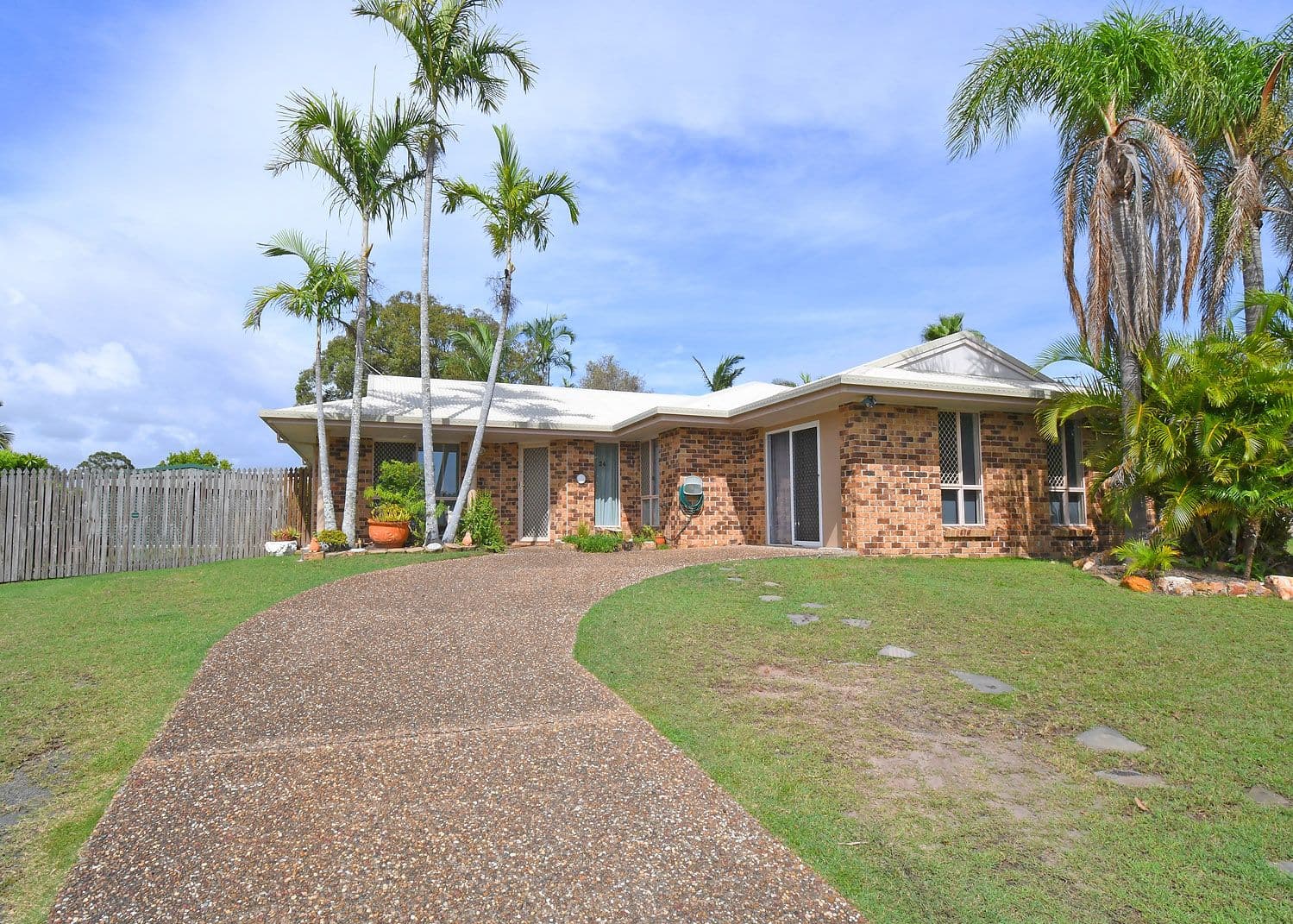24 Thornbill Drive, Eli Waters QLD 4655, Eli Waters - Image 1