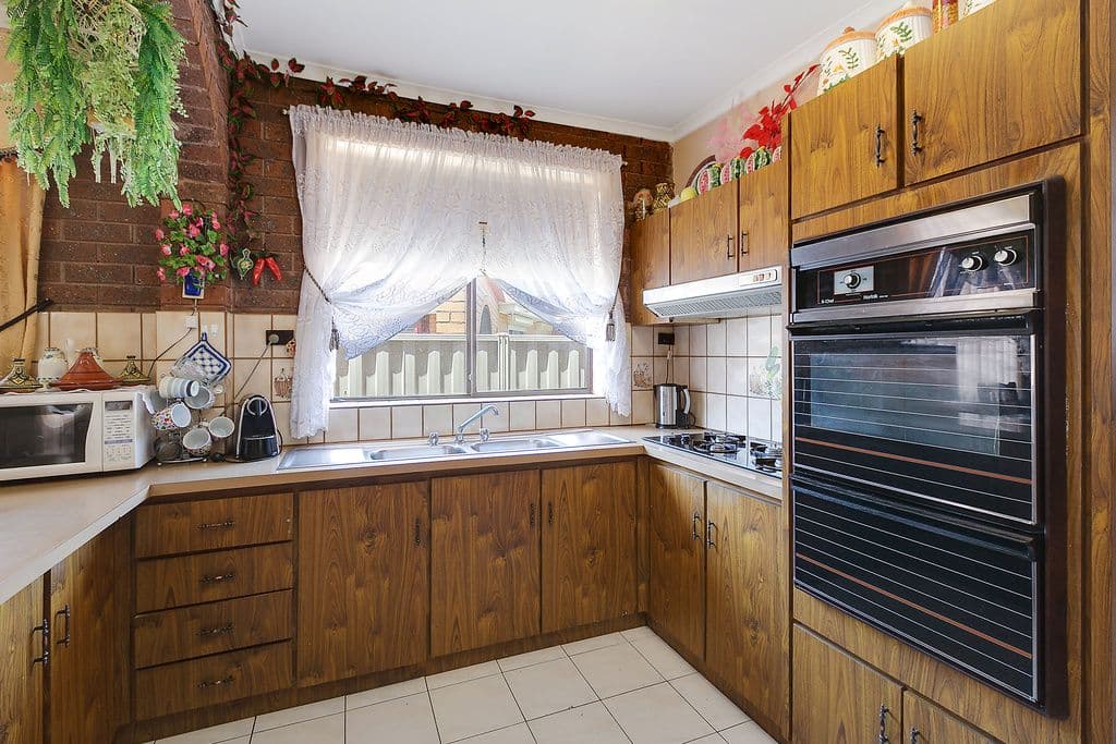 4 Bali Place, Lalor VIC 3075, Lalor - Thumbnail 2